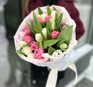 Купить тюльпаны в Екатеринбурге — Букет Нежное искушение