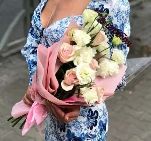 Букеты роз в Екатеринбурге — Солнечный сентябрь