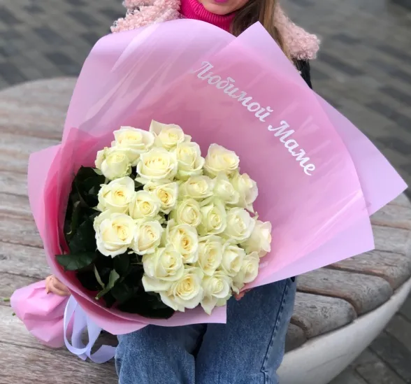 Букет из роз Эквадор для вашей мамы | 25 шт по 40 см | Акция | Картинка №1