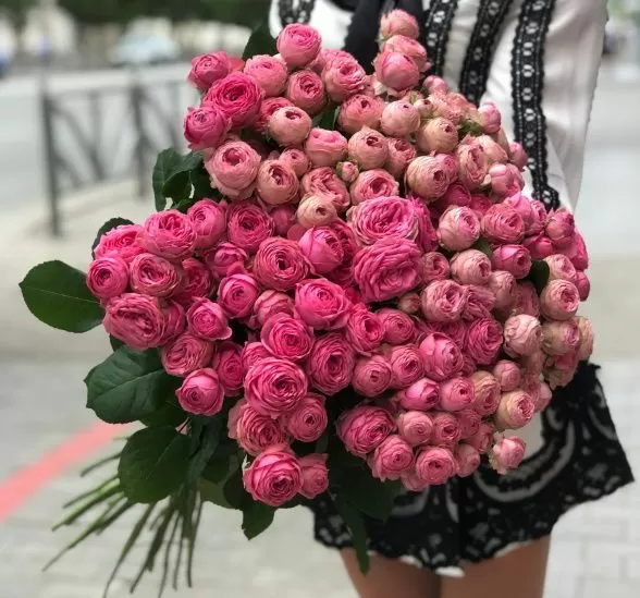 Букет цветов джульетта (Роза кустовая  60-70см и ) | Картинка №1