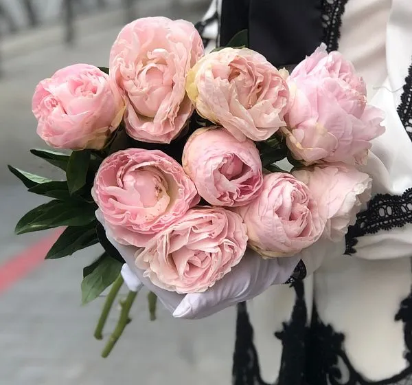 Букет цветов 9 розовых пионов (Пион  Махровый и ) | Картинка №3