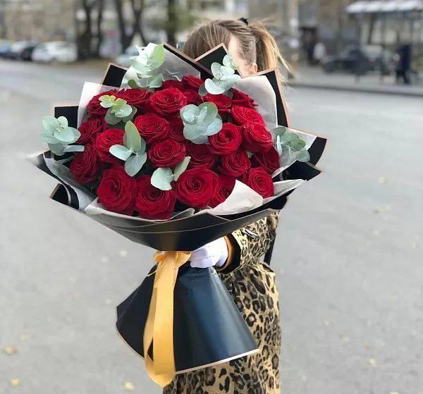 Уральские розы | Букет из 25 штук - красиво и недорого | Картинка №5