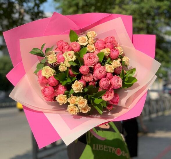 Кустовые Розы | Креативные букеты для женщин – купить в Екатеринбурге | Картинка №1