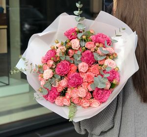 Букеты розовых роз — Империя красоты