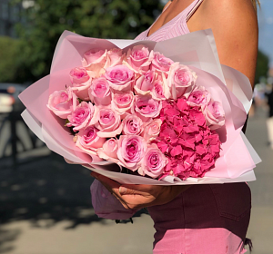 Букеты из 25 роз — Букет Пинк симфони