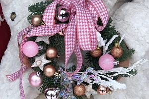 Рождественский венок от CvetkovVille – лучший декор для двери