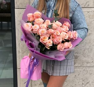 Купить пионовидные розы — Серенада