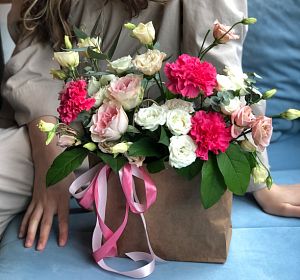 Цветы в пакете — Пакет с цветами "Сумочка принцессы"