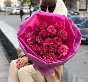 Букеты розовых роз — Букет Сочный акцент